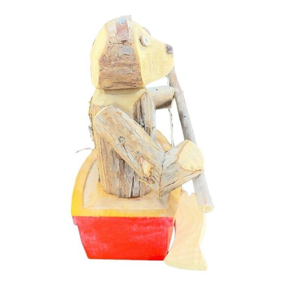 Folk Art Hand Made Wooden Bear Fishing Figurine With Attached Fish On A Boat VTG - Picture 7 of 13